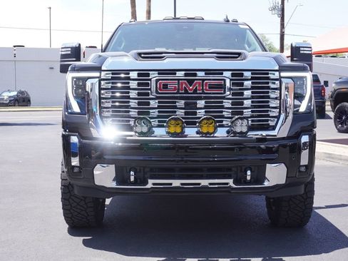New 2025 GMC Sierra 2500 Denali w/ Denali Reserve Package image 5