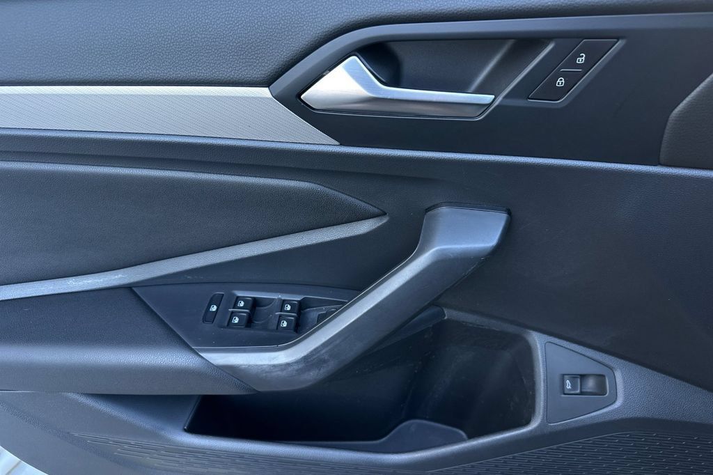 Used 2019 Volkswagen Jetta S w/ Driver Assistance Package FWD image 14