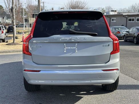 Used 2024 Volvo XC90 B5 Plus image 21
