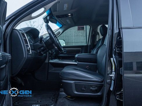 Used 2018 RAM 3500 Laramie w/ Sport Appearance Group image 11