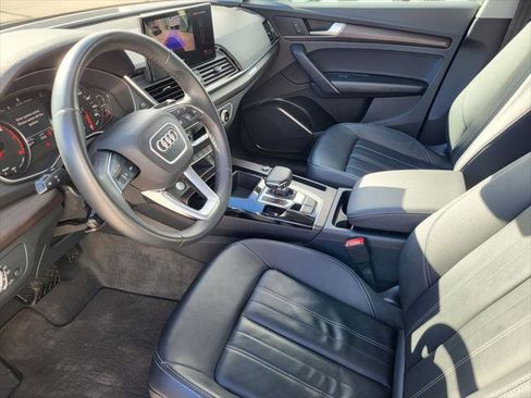 Certified 2023 Audi Q5 2.0T Premium w/ Convenience Package image 7