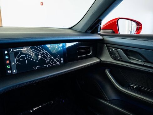 Used 2022 Porsche Taycan 4S image 49