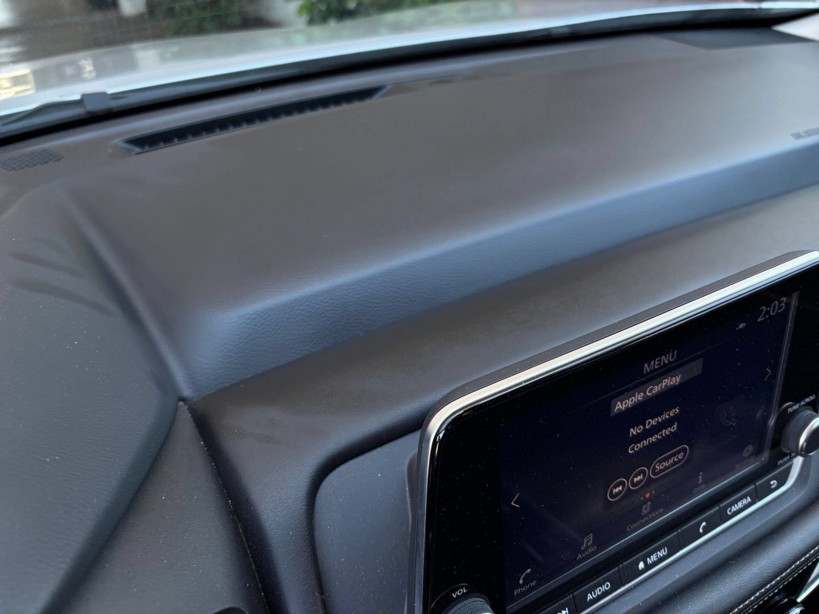 Used 2025 Nissan Rogue SV FWD image 16