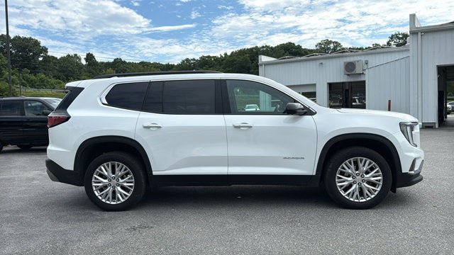 Used 2026 GMC Acadia Elevation w/ Elevation Premium Package AWD/4WD image 5