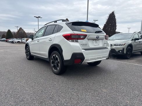 Used 2021 Subaru Crosstrek 2.0i Premium w/ Moonroof Package image 3