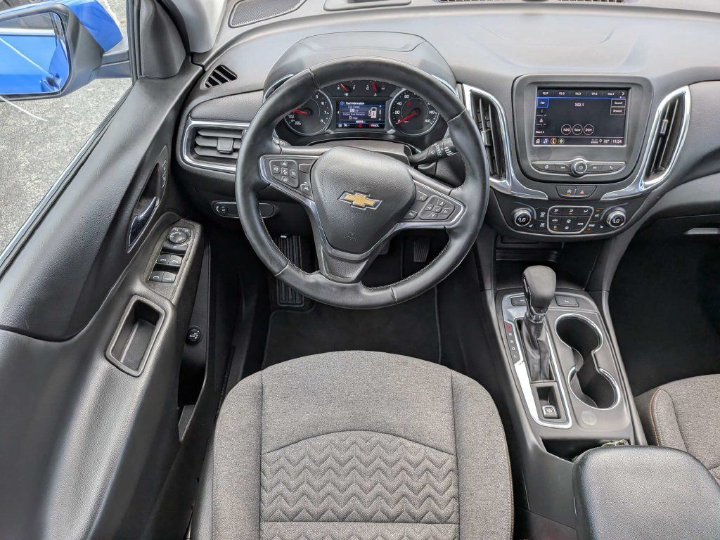 Used 2024 Chevrolet Equinox LT AWD/4WD image 16