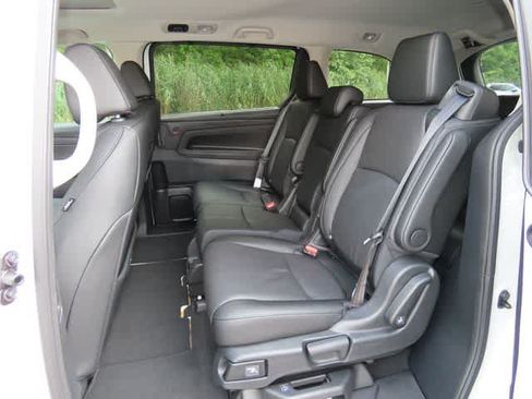New 2026 Honda Odyssey EX-L image 13