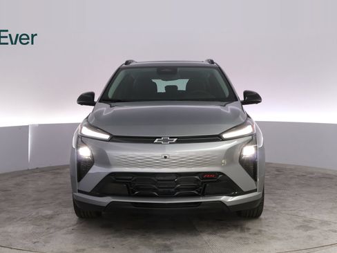 Used 2027 Chevrolet Bolt RS w/ Technology Package FWD image 12