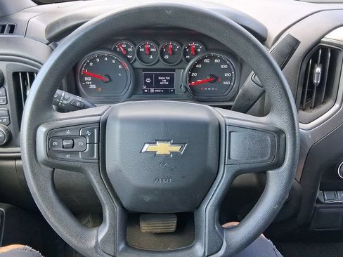 Used 2022 Chevrolet Silverado 1500 Custom AWD/4WD image 20