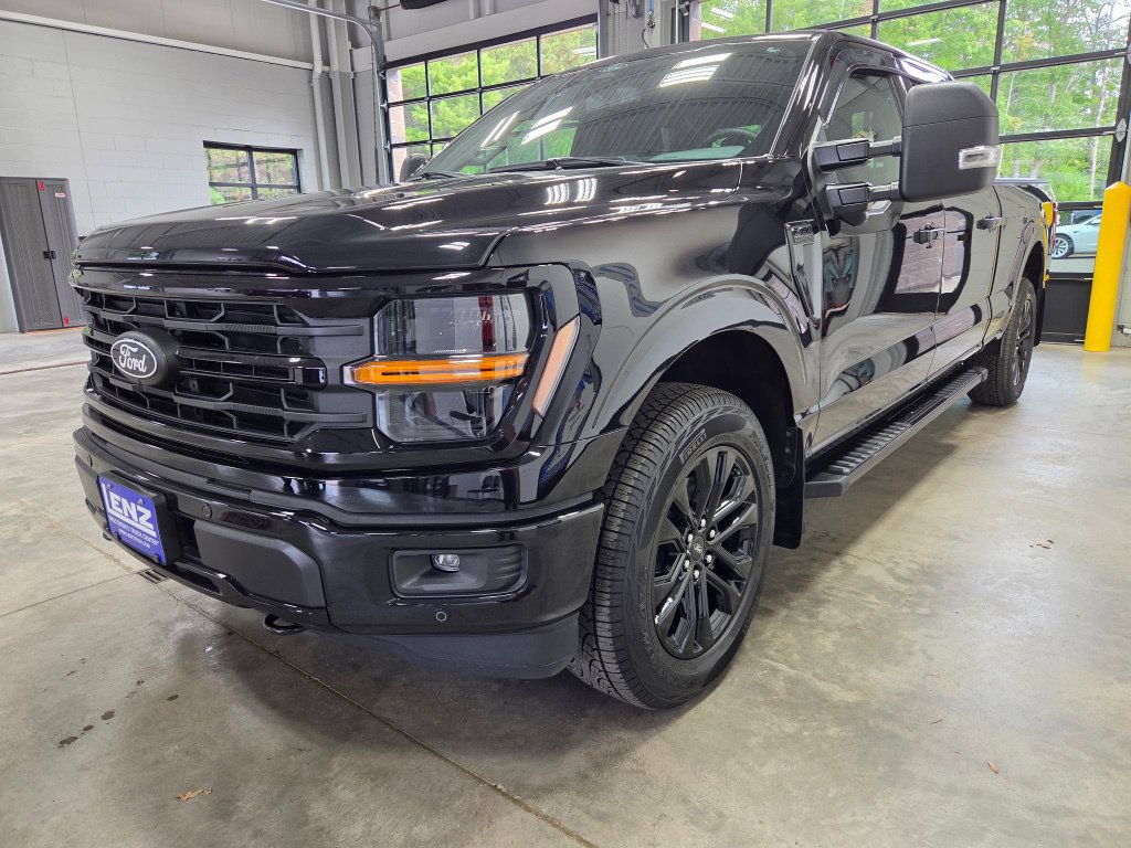 Used 2025 Ford F150 XLT w/ Equipment Group 302A MID AWD/4WD image 5