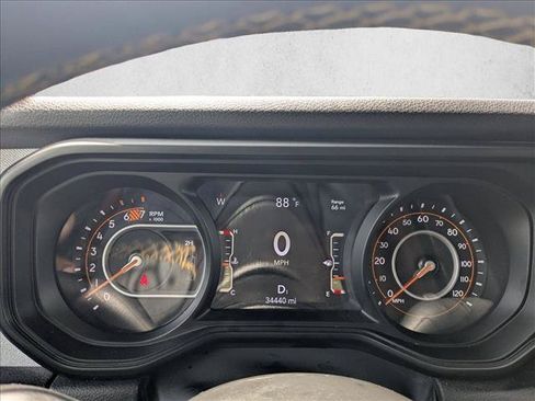 Used 2024 Jeep Wrangler Unlimited Sport AWD/4WD image 11