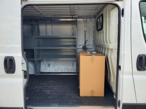 Used 2025 RAM ProMaster 2500 FWD image 22