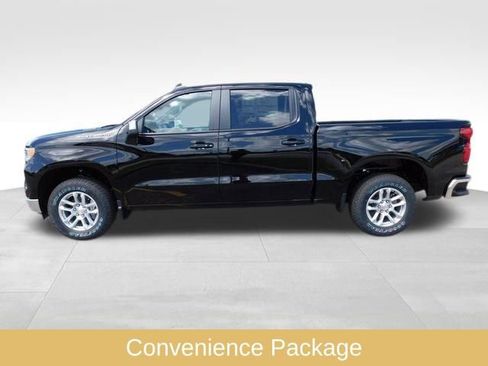 Used 2025 Chevrolet Silverado 1500 LT w/ Convenience Package II image 5