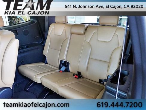 Certified 2021 Kia Telluride SX w/ Towing Package FWD image 22