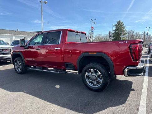 New 2026 GMC Sierra 2500 SLT w/ SLT Premium Package AWD/4WD image 3