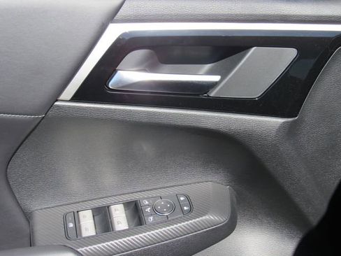 New 2026 Mitsubishi Outlander SE FWD image 20