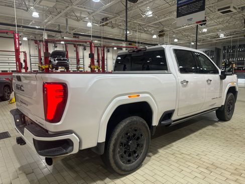 Used 2025 GMC Sierra 2500 Denali Ultimate AWD/4WD image 46