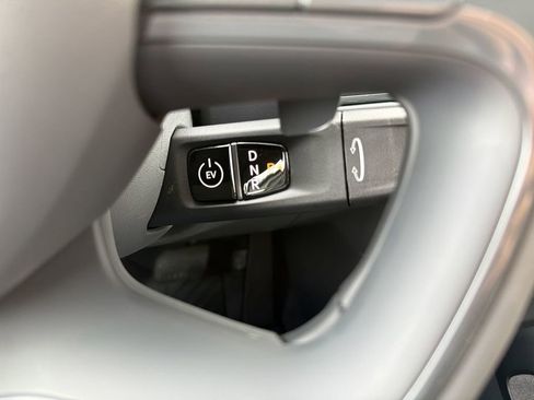 New 2026 Kia EV9 Land AWD/4WD image 24