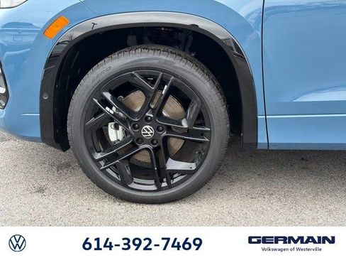 New 2026 Volkswagen Tiguan SE R-Line AWD/4WD image 13