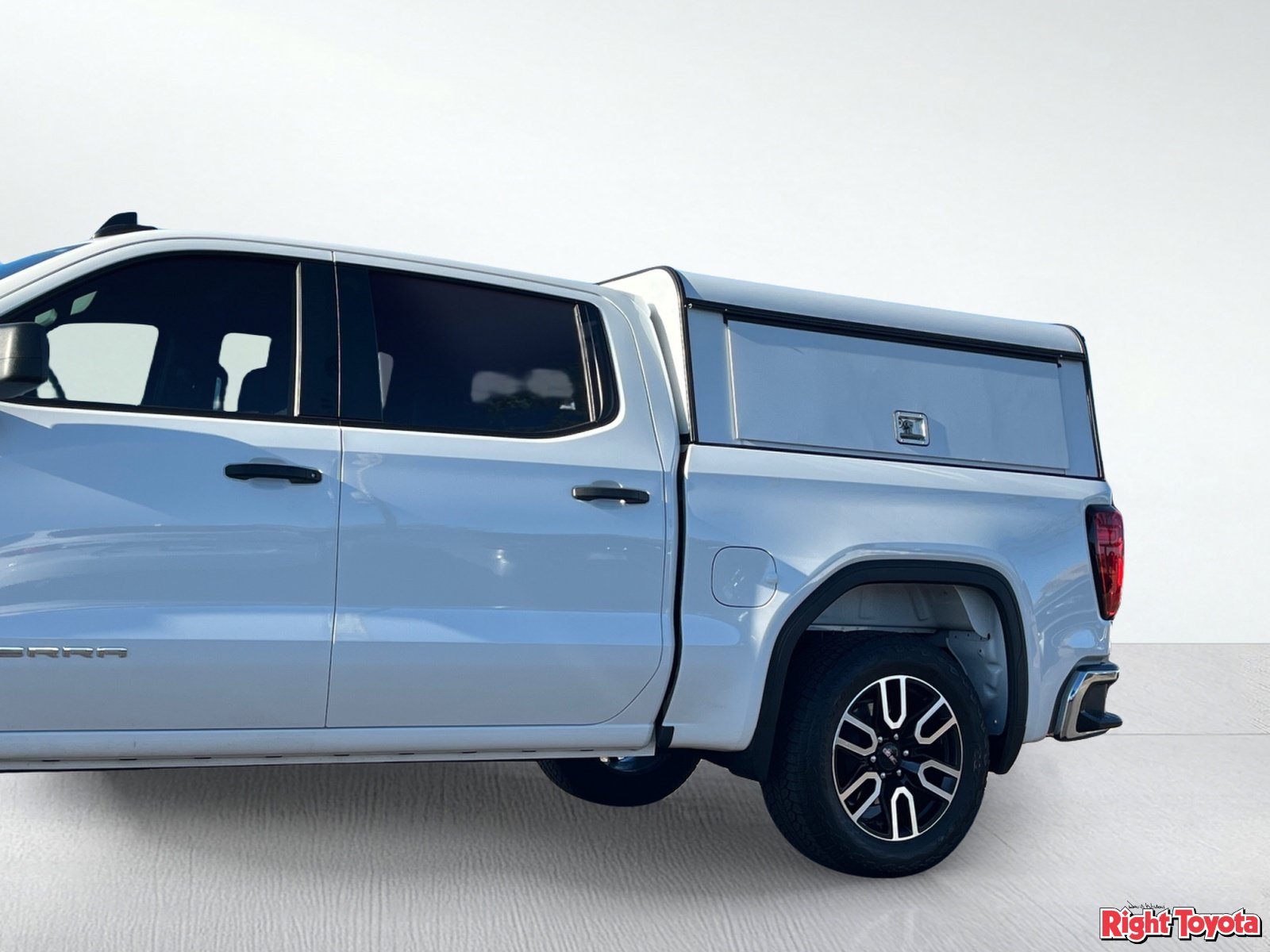 Used 2026 GMC Sierra 1500 Pro w/ Pro Value Package RWD image 9