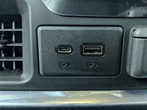 Used 2021 GMC Sierra 1500 Denali w/ Technology Package image 13