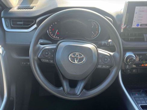 Certified 2025 Toyota RAV4 XLE AWD/4WD image 14