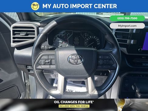 Used 2025 Toyota Tundra SR5 AWD/4WD image 15