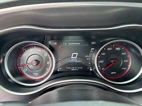 Used 2021 Dodge Charger SXT w/ Leather Interior Group RWD image 15