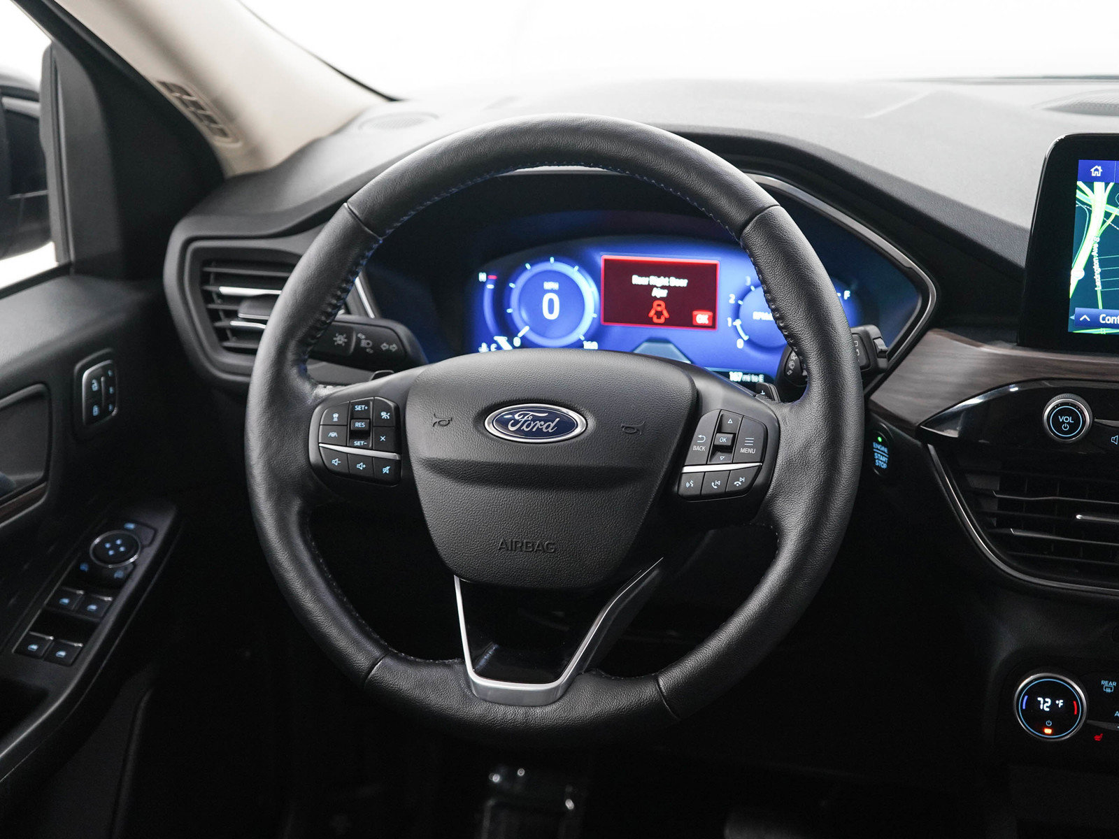 Used 2020 Ford Escape Titanium AWD/4WD image 13