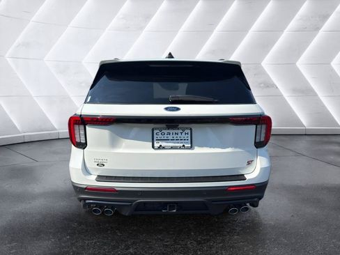 Used 2025 Ford Explorer ST RWD image 6