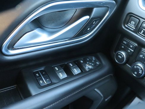 Used 2022 Chevrolet Tahoe Premier image 11