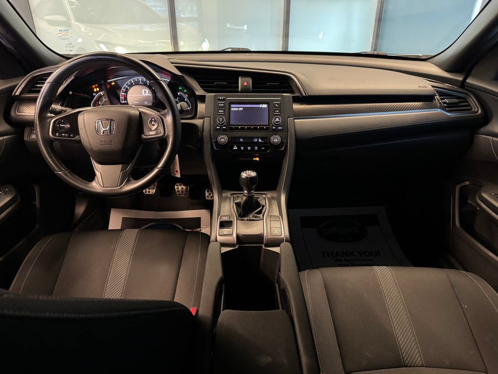 Used 2018 Honda Civic Sport image 9