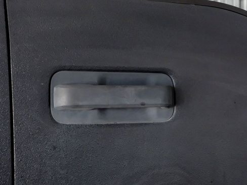 Used 2017 Ford F250 XLT w/ XLT Value Package image 40