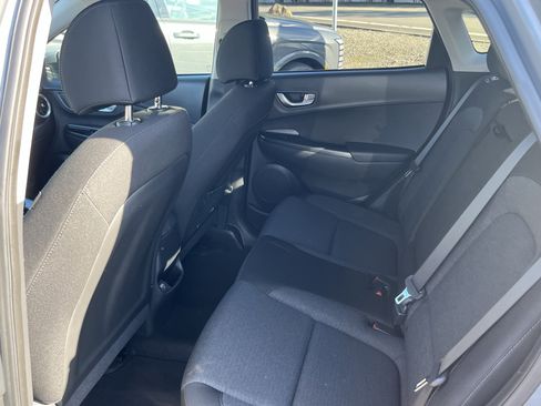 Certified 2023 Hyundai Kona SE w/ Cargo Package image 13