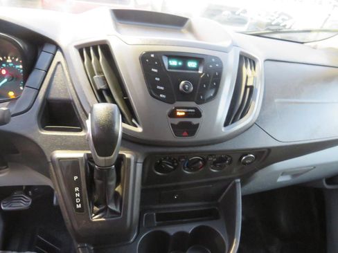 Used 2017 Ford Transit 250 130 Low Roof RWD image 13