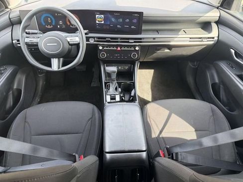 Used 2025 Hyundai Tucson SEL image 19