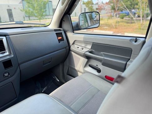 Used 2009 Dodge Ram 2500 Truck SLT AWD/4WD image 11