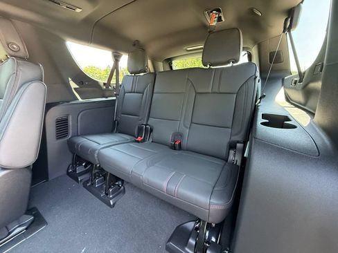 New 2026 Chevrolet Suburban RST AWD/4WD image 26