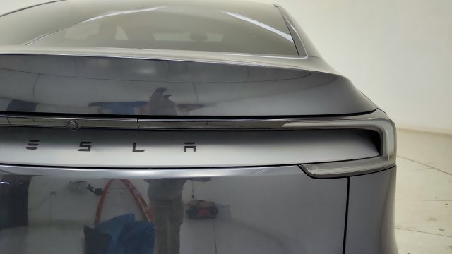 Used 2026 Tesla Model Y AWD image 26