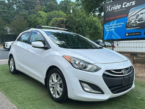 Used 2014 Hyundai Elantra GT FWD image 1
