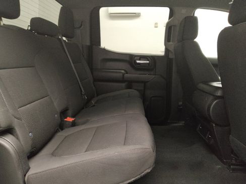 Used 2021 Chevrolet Silverado 1500 Custom w/ Safety Confidence Package RWD image 19