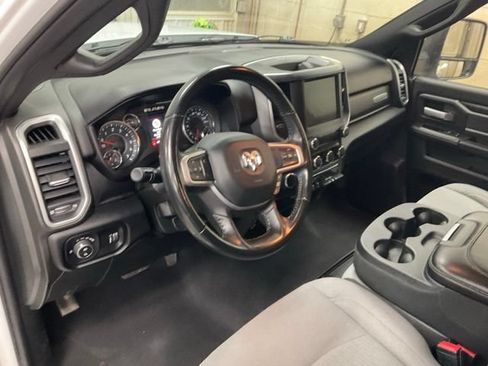 Used 2024 RAM 2500 Big Horn AWD/4WD image 6