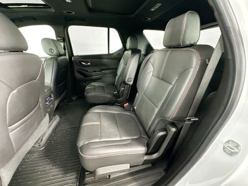 Used 2022 Chevrolet Traverse RS AWD/4WD image 4