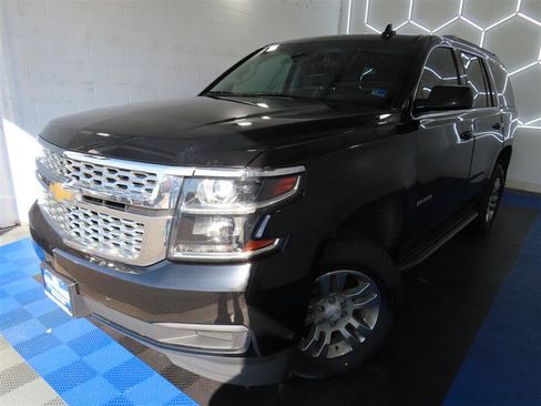 Used 2019 Chevrolet Tahoe LT AWD/4WD image 4