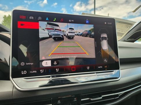 New 2025 Volkswagen GTI SE image 30