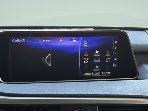 Used 2018 Lexus RX 350L image 45