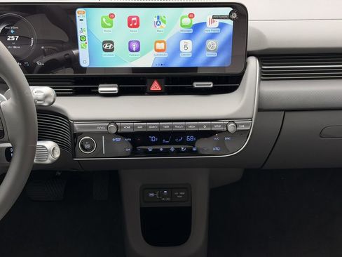 New 2026 Hyundai Ioniq 5 Limited image 32
