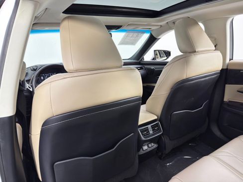 Used 2019 Lexus ES 350 w/ Luxury Package image 36