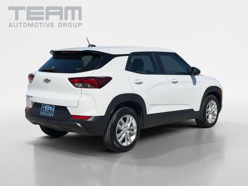 Used 2023 Chevrolet TrailBlazer LS FWD image 7
