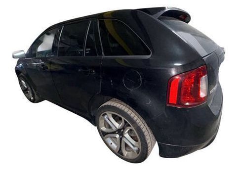 Used 2013 Ford Edge Sport w/ Driver Entry Pkg AWD/4WD image 3